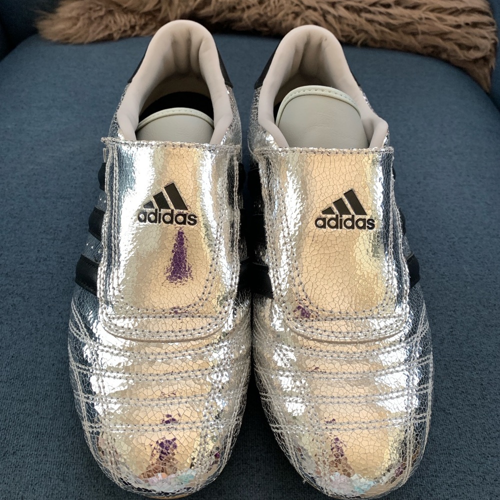 Adidas taekwondo metallic silver women’s 6.5 sneakers - Picture 2 of 8